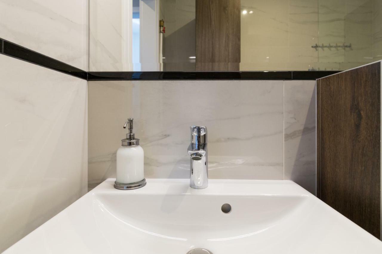 Executive 3 Bedroom Apartament By Your Freedom Warsaw Exterior photo